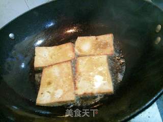 淹油豆腐，家常美食的醇香秘诀与制作指南