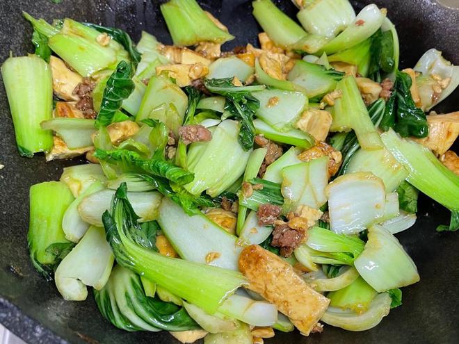 豆腐腐竹搭青菜，营养美味一锅炖——家常素食新滋味