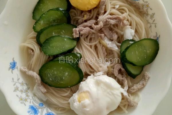 鸡蛋里面白肉丝的做法