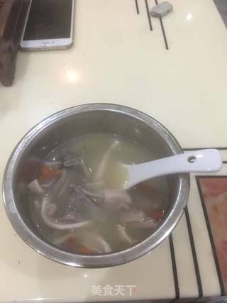 坐月子粉肠汤的做法