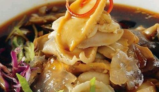 蚬子尖烧豆腐，海鲜与豆制品的鲜美碰撞
