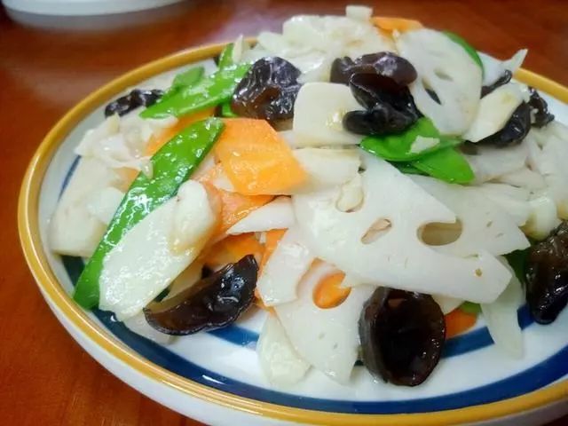 莲藕山药养颜食谱，滋养身心，简单易做，美味养生