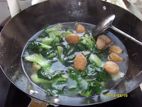 菜豆腐肉的做法
