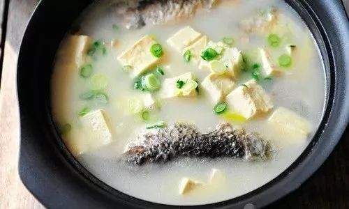 混沌之美，揭秘传统美食混沌的食材、功效与制作秘诀