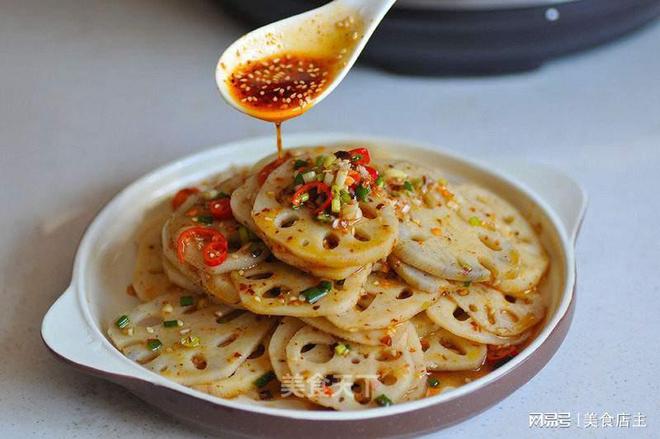 家常美食新滋味，小米辣炒鸡蛋的美味与营养揭秘