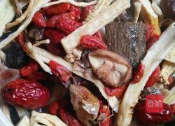 乌鸡瘦肉阿胶汤的做法